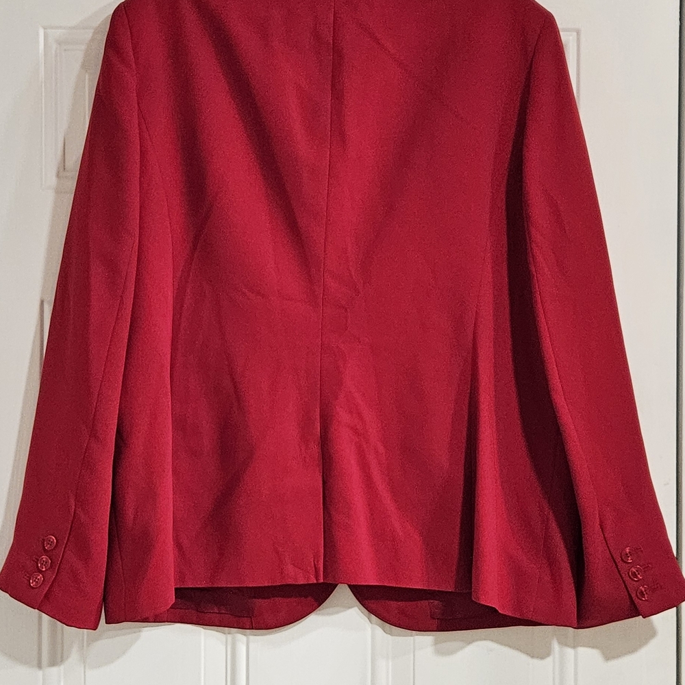 Elegant Red Women's Blazer - Picture 4 of 5